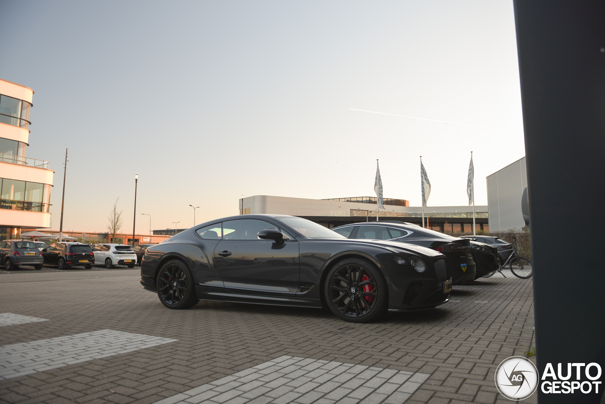 Bentley Continental GT V8 S 2023