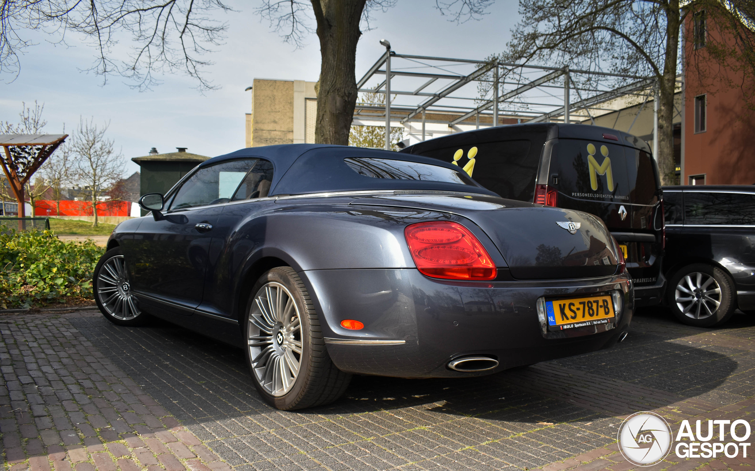 Bentley Continental GTC
