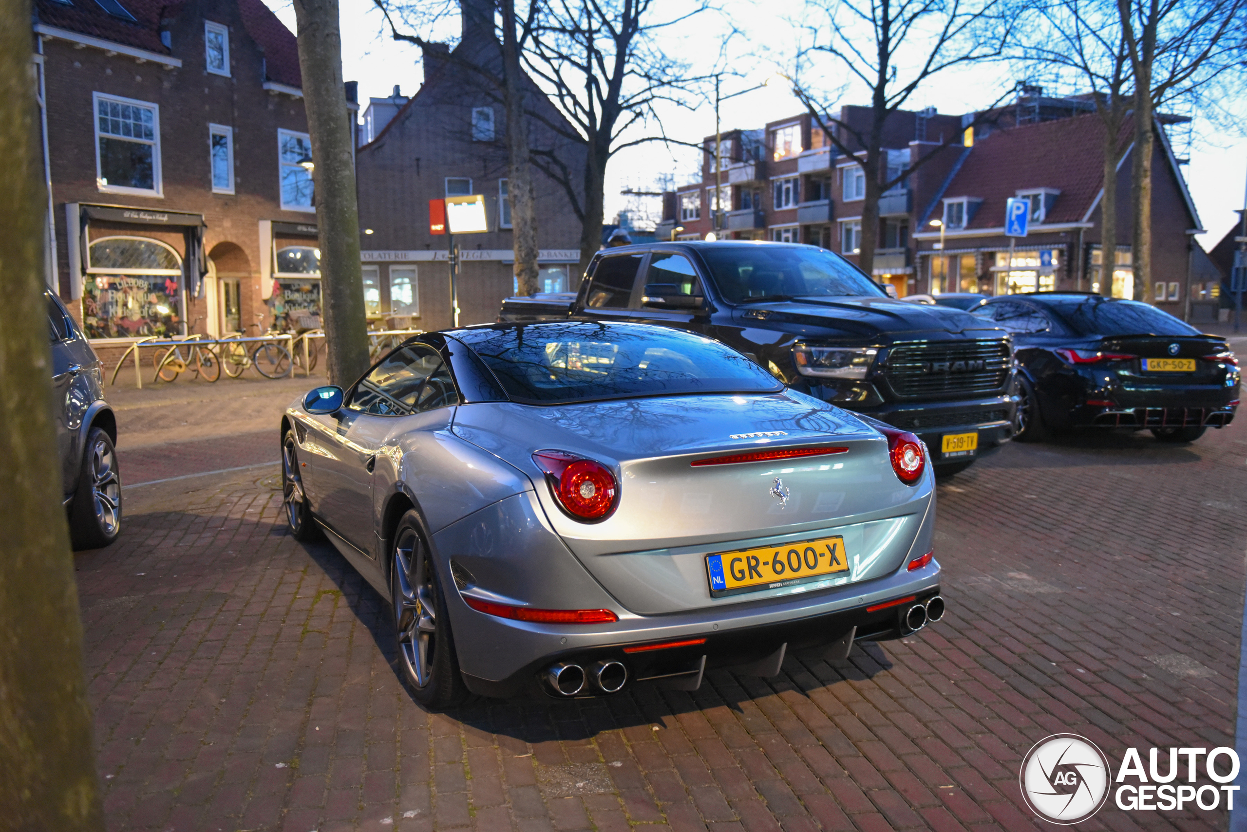 Ferrari California T