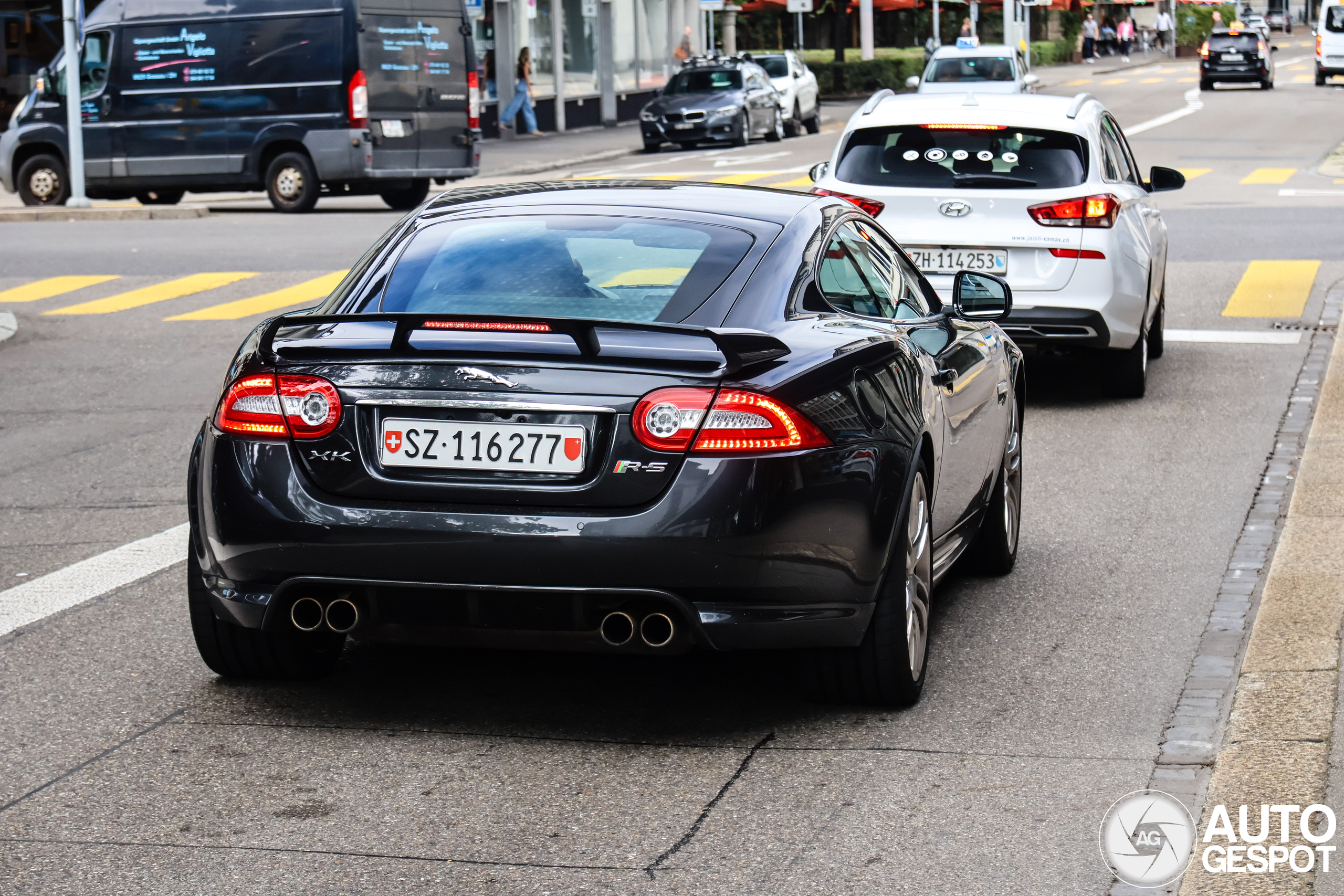 Jaguar XKR-S 2012