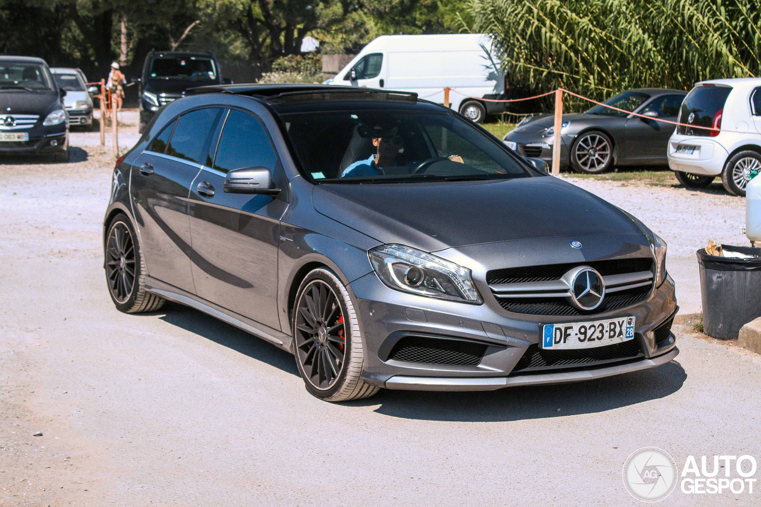 Mercedes-Benz A 45 AMG