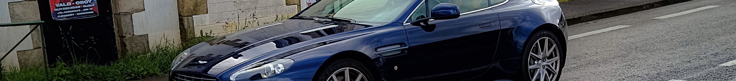 Aston Martin V8 Vantage S