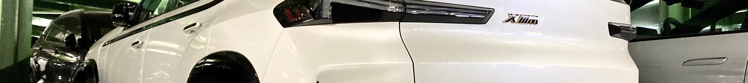 BMW XM G09