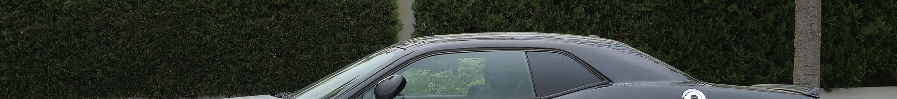 Dodge Challenger SRT-8