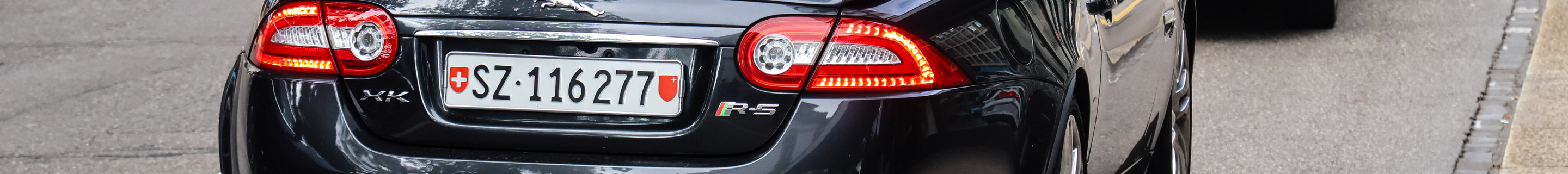 Jaguar XKR-S 2012