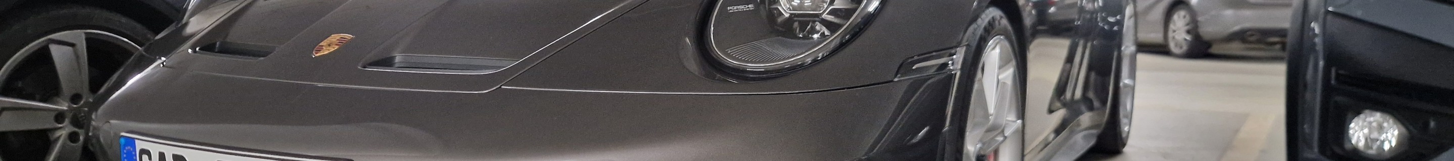 Porsche 992 GT3 Touring MkI