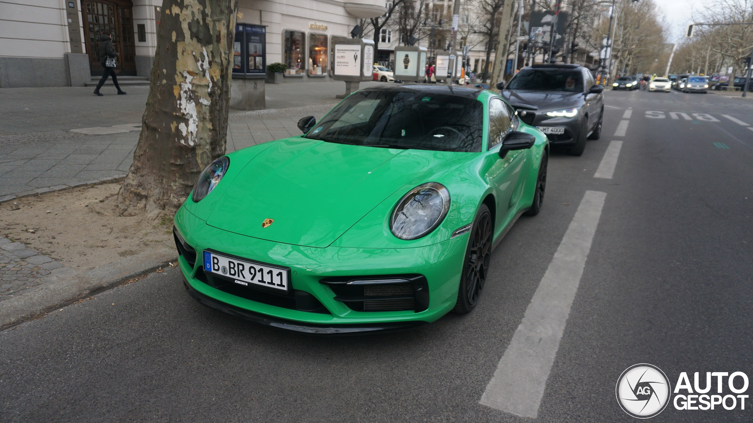 Porsche 992 Carrera S