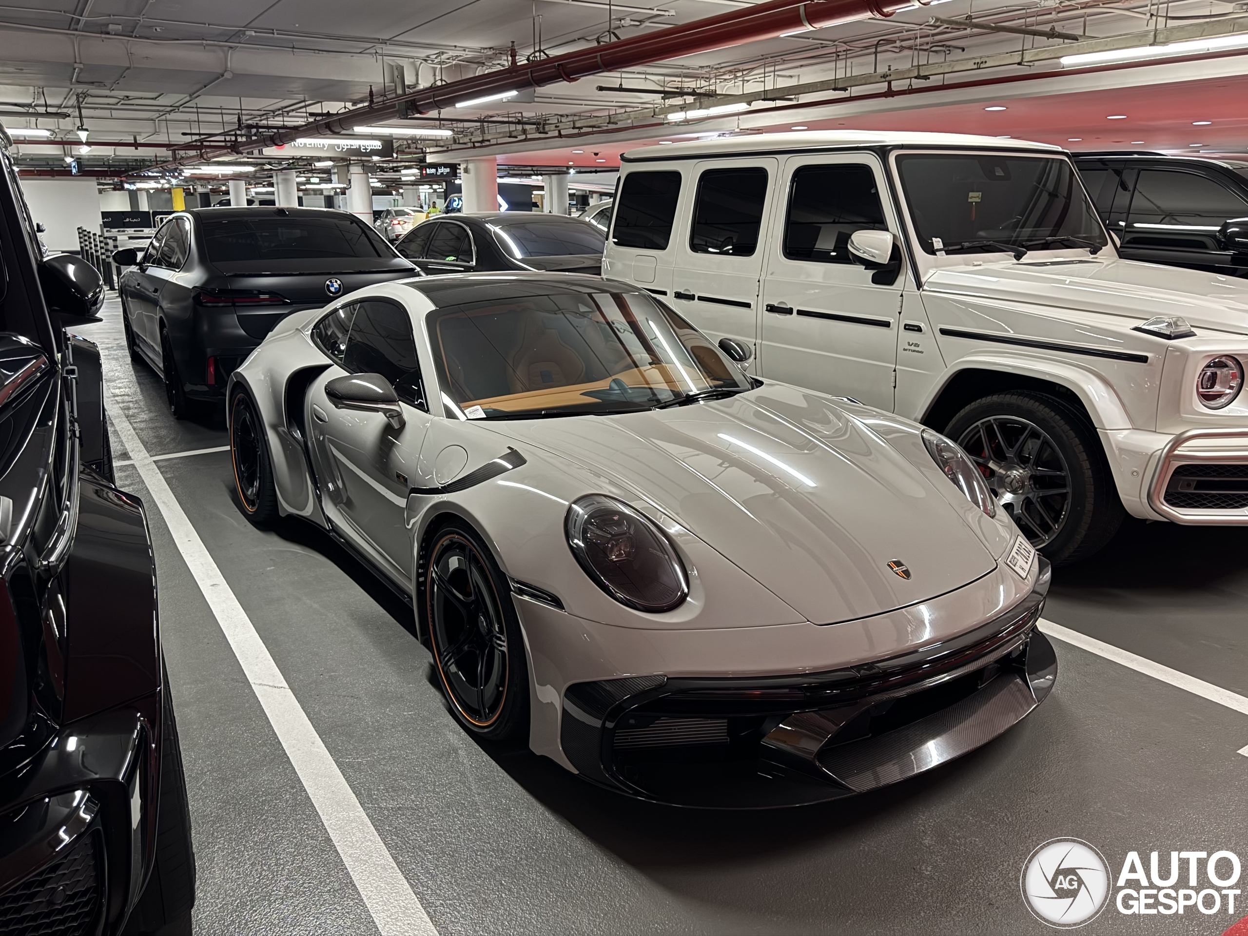 Porsche 992 Turbo S Brabus 900 Rocket R