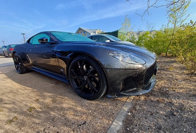 Aston Martin DBS Superleggera
