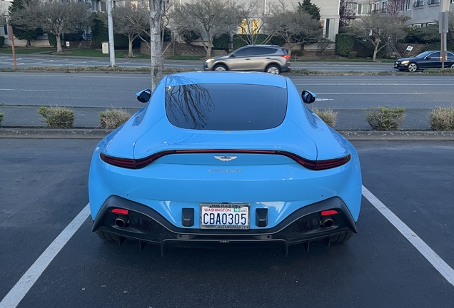 Aston Martin V8 Vantage 2018