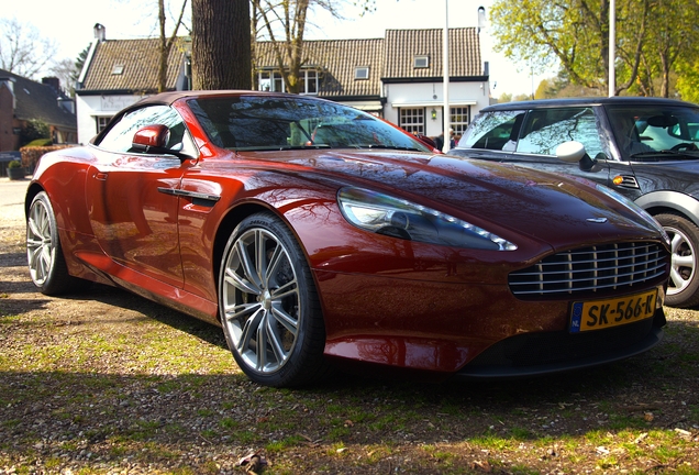 Aston Martin Virage Volante 2011
