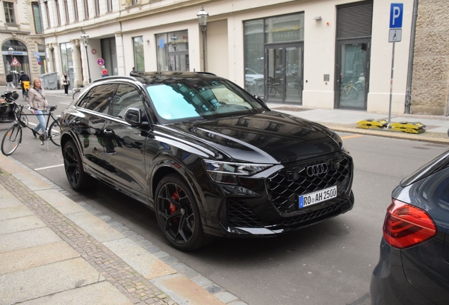 Audi RS Q8 2024