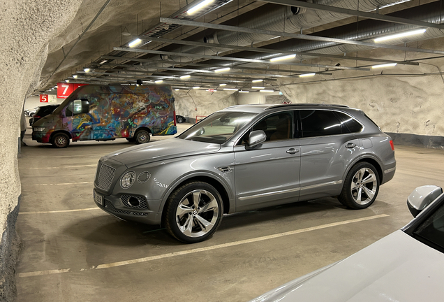 Bentley Bentayga Hybrid