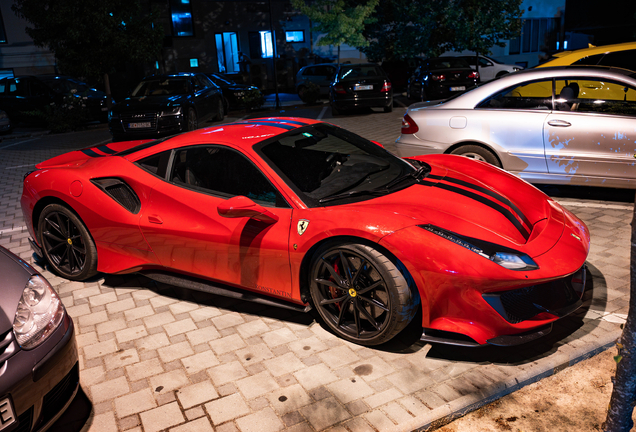 Ferrari 488 Pista