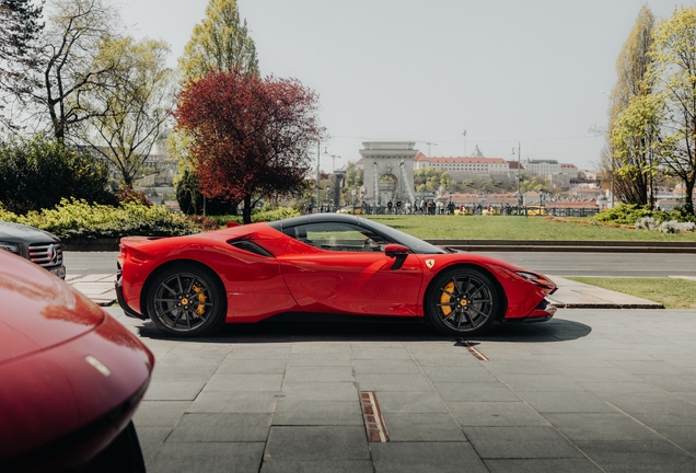 Ferrari SF90 Spider