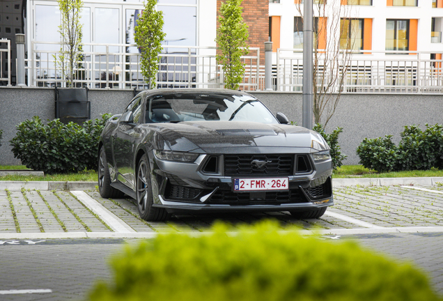 Ford Mustang Dark Horse 2024