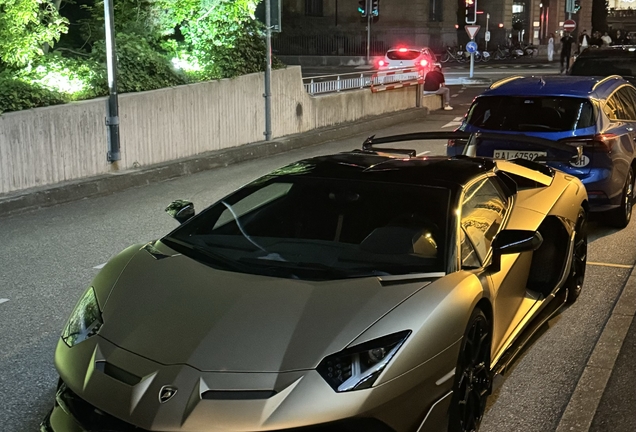 Lamborghini Aventador LP770-4 SVJ Roadster
