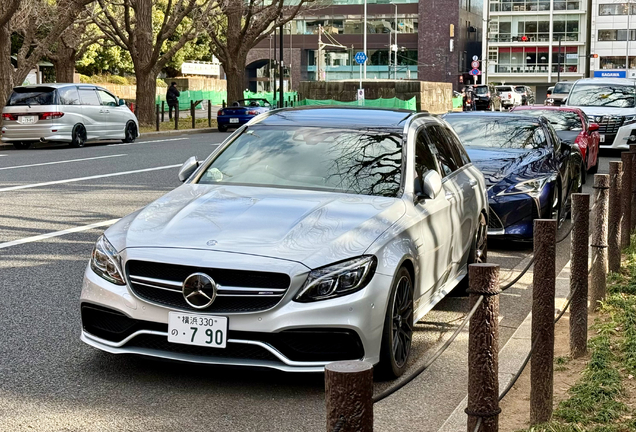 Mercedes-AMG C 63 S Estate S205