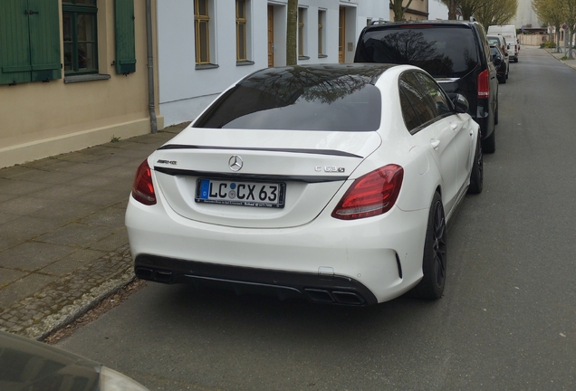 Mercedes-AMG C 63 S W205