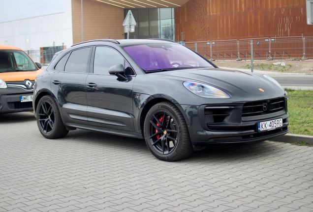 Porsche 95B Macan GTS MkIII
