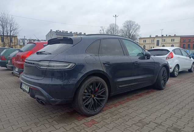 Porsche 95B Macan GTS MkIII