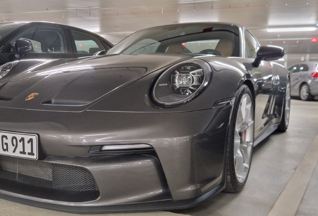 Porsche 992 GT3 Touring