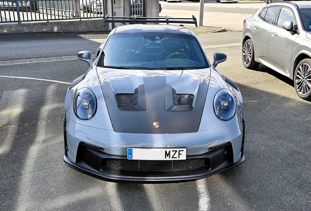 Porsche 992 GT3 RS Weissach Package