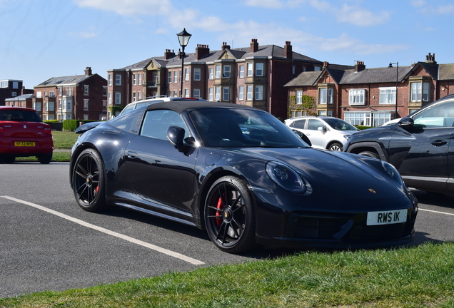 Porsche 992 Targa 4 GTS