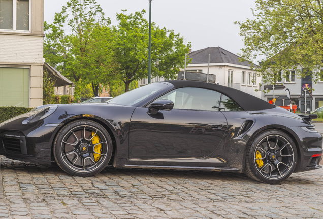 Porsche 992 Turbo S Cabriolet