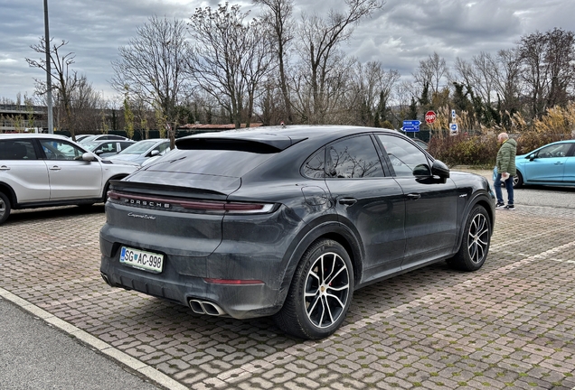 Porsche Cayenne Coupé Turbo E-Hybrid