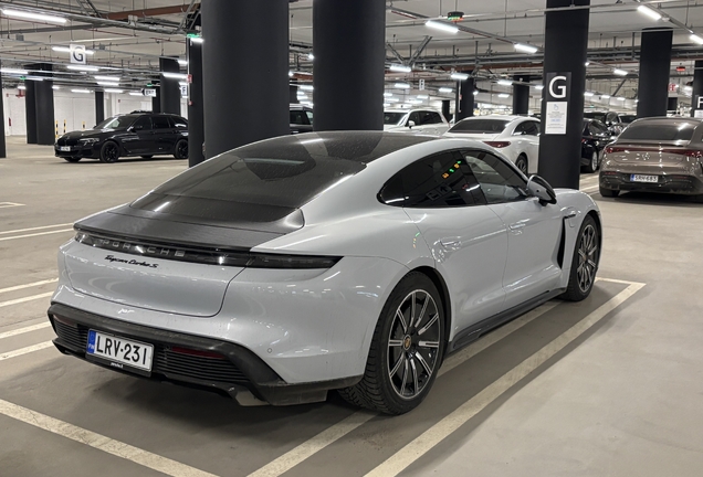 Porsche Taycan Turbo S