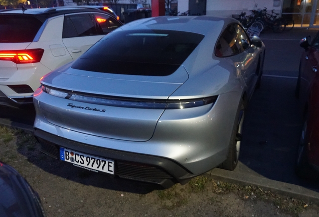 Porsche Taycan Turbo S