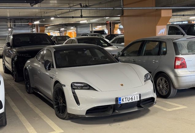 Porsche Taycan Turbo S
