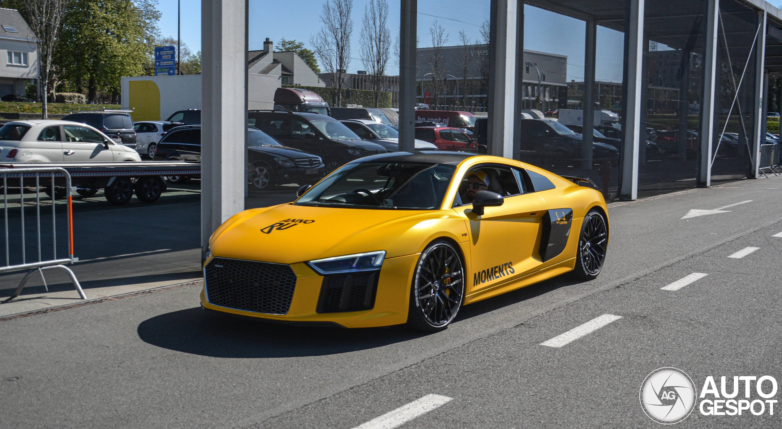 Audi R8 V10 Plus 2015