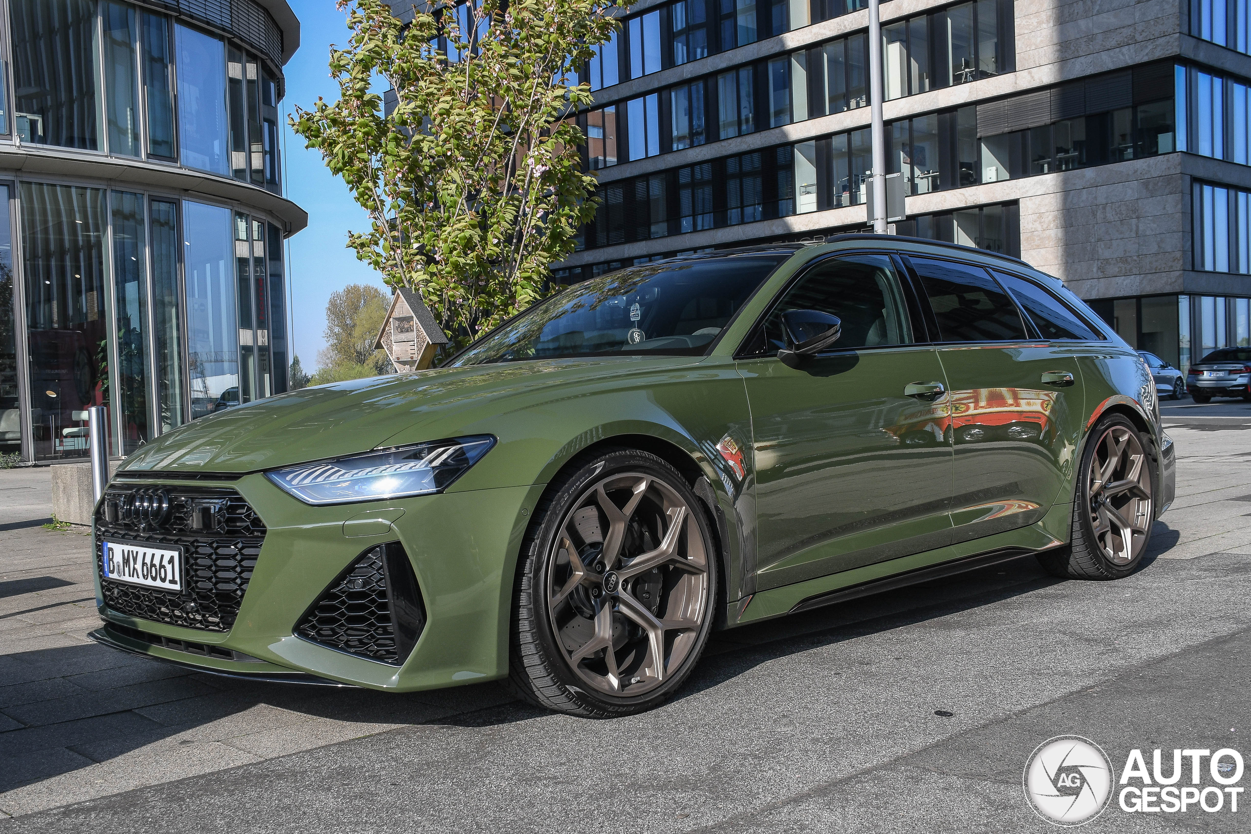 Audi RS6 Avant C8