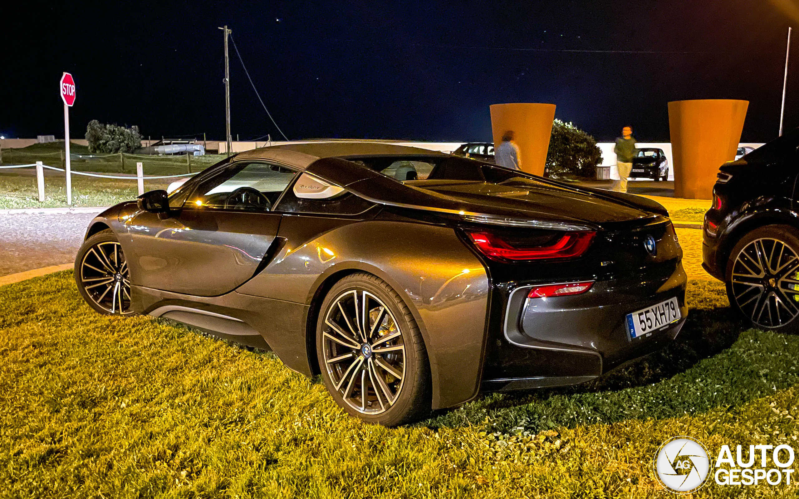 BMW i8 Roadster