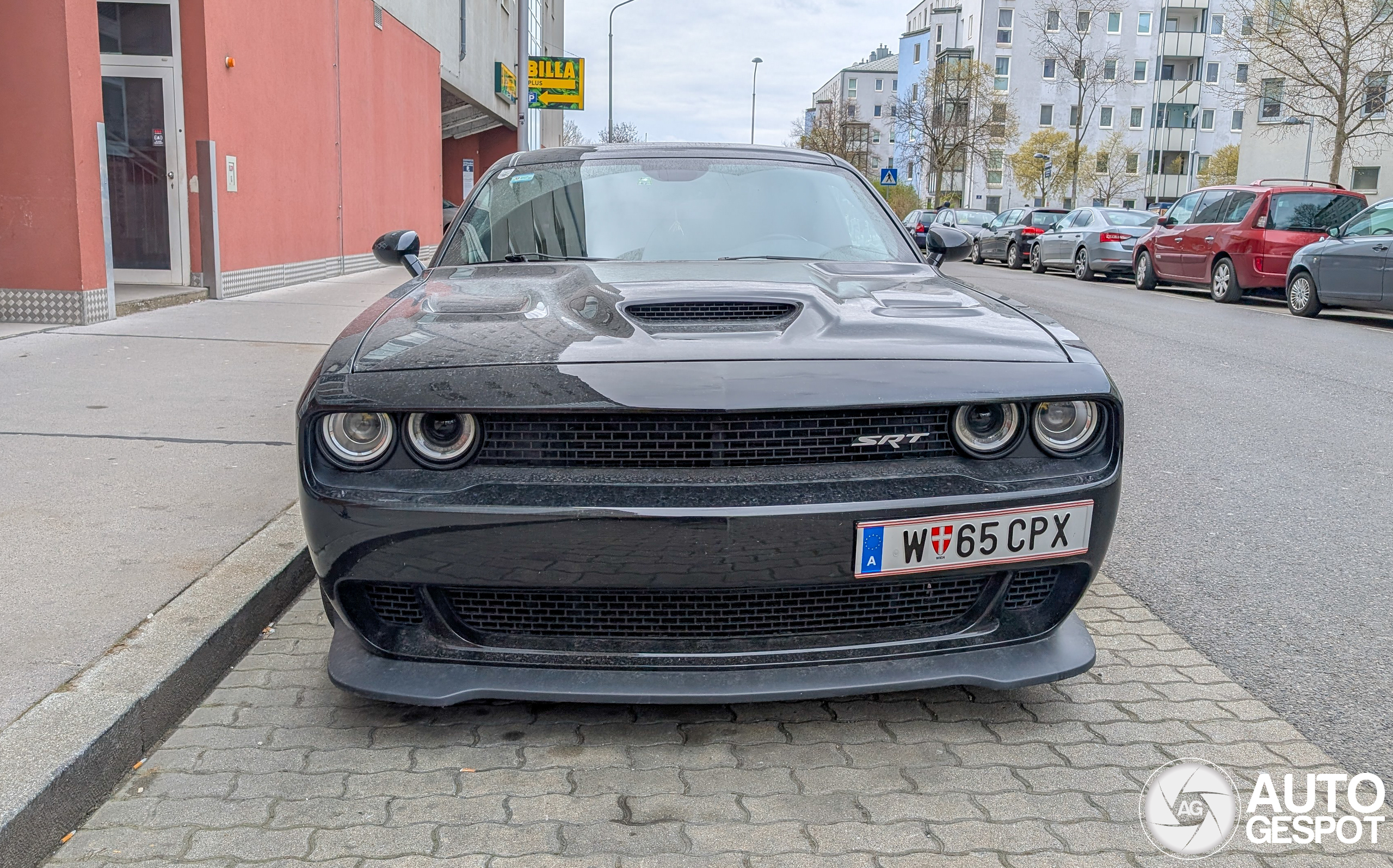 Dodge Challenger SRT Hellcat