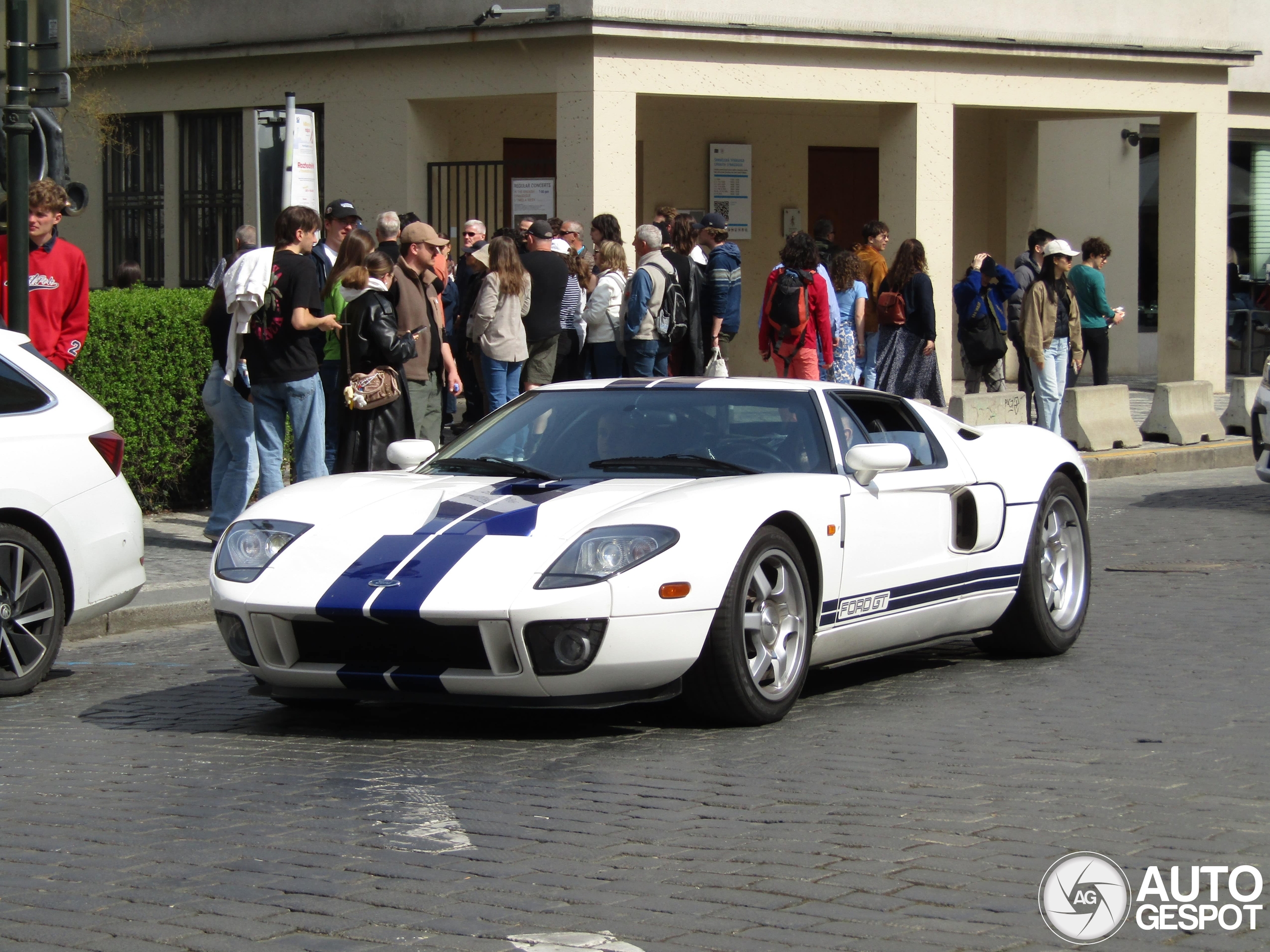 Ford GT