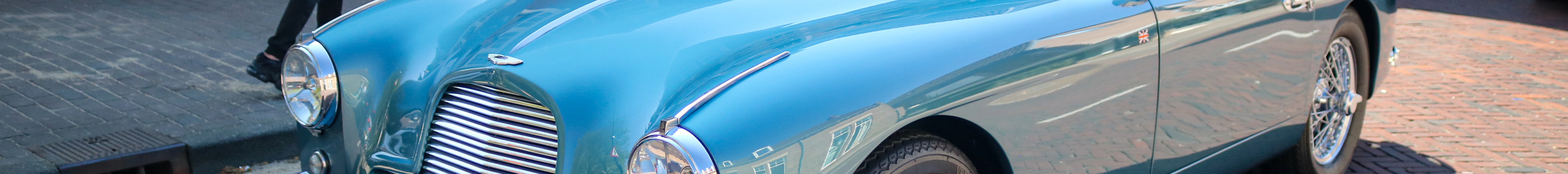 Aston Martin DB2/4 MKI