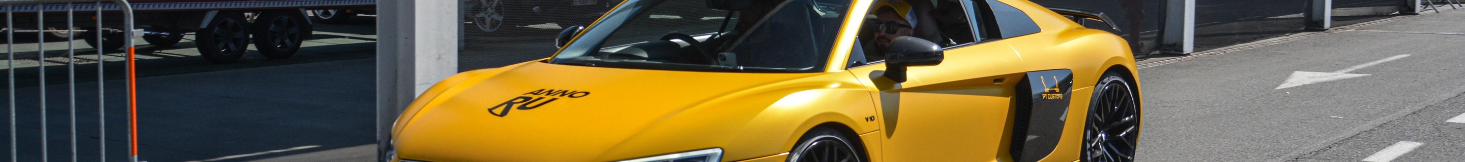 Audi R8 V10 Plus 2015