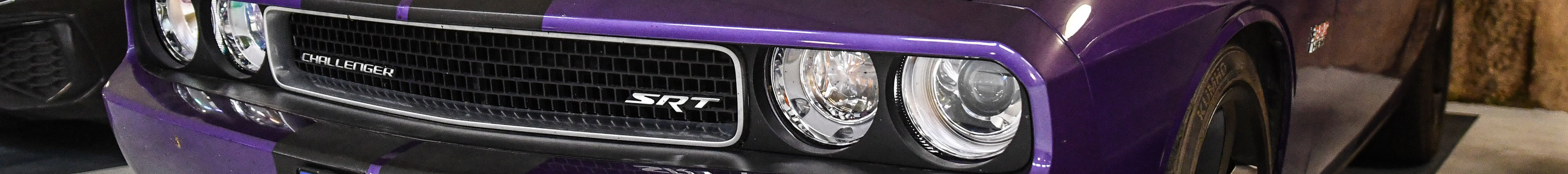 Dodge Challenger SRT-8 392
