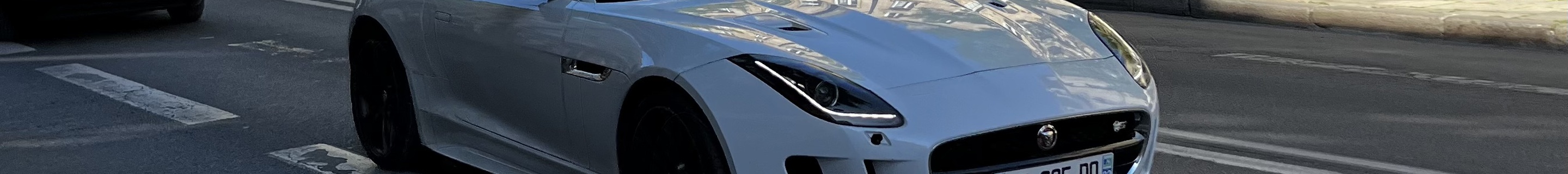 Jaguar F-TYPE S AWD Coupé British Design Edition