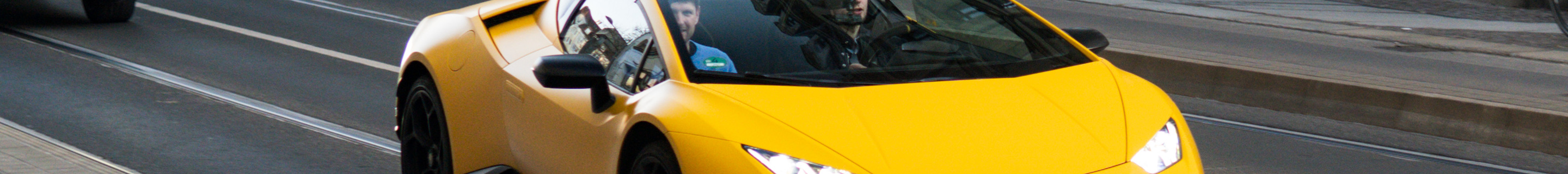 Lamborghini Huracán LP640-4 Performante Spyder