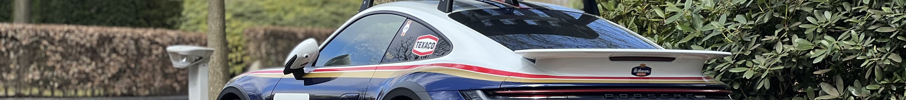 Porsche 992 Dakar