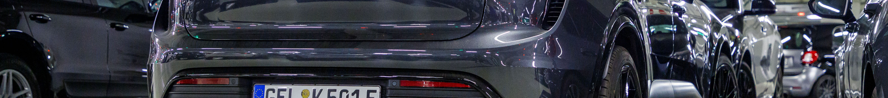 Porsche Macan EV Turbo