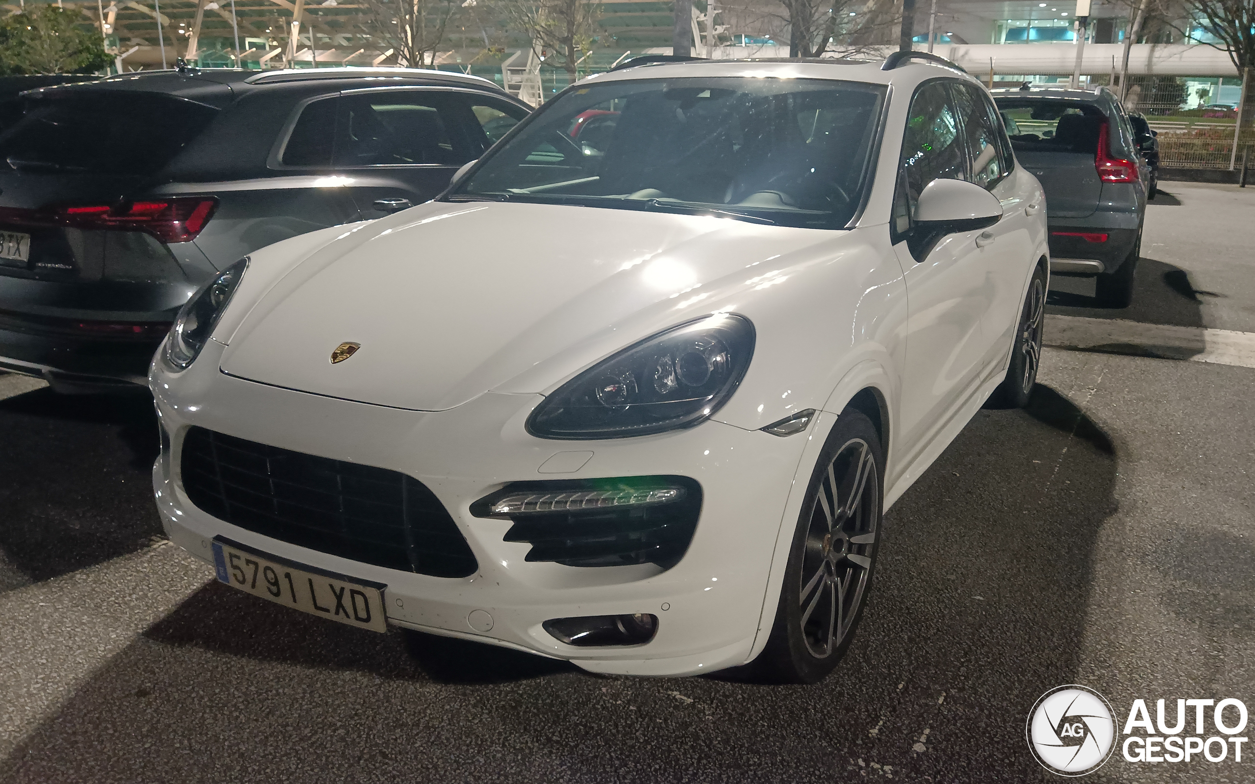 Porsche 958 Cayenne GTS