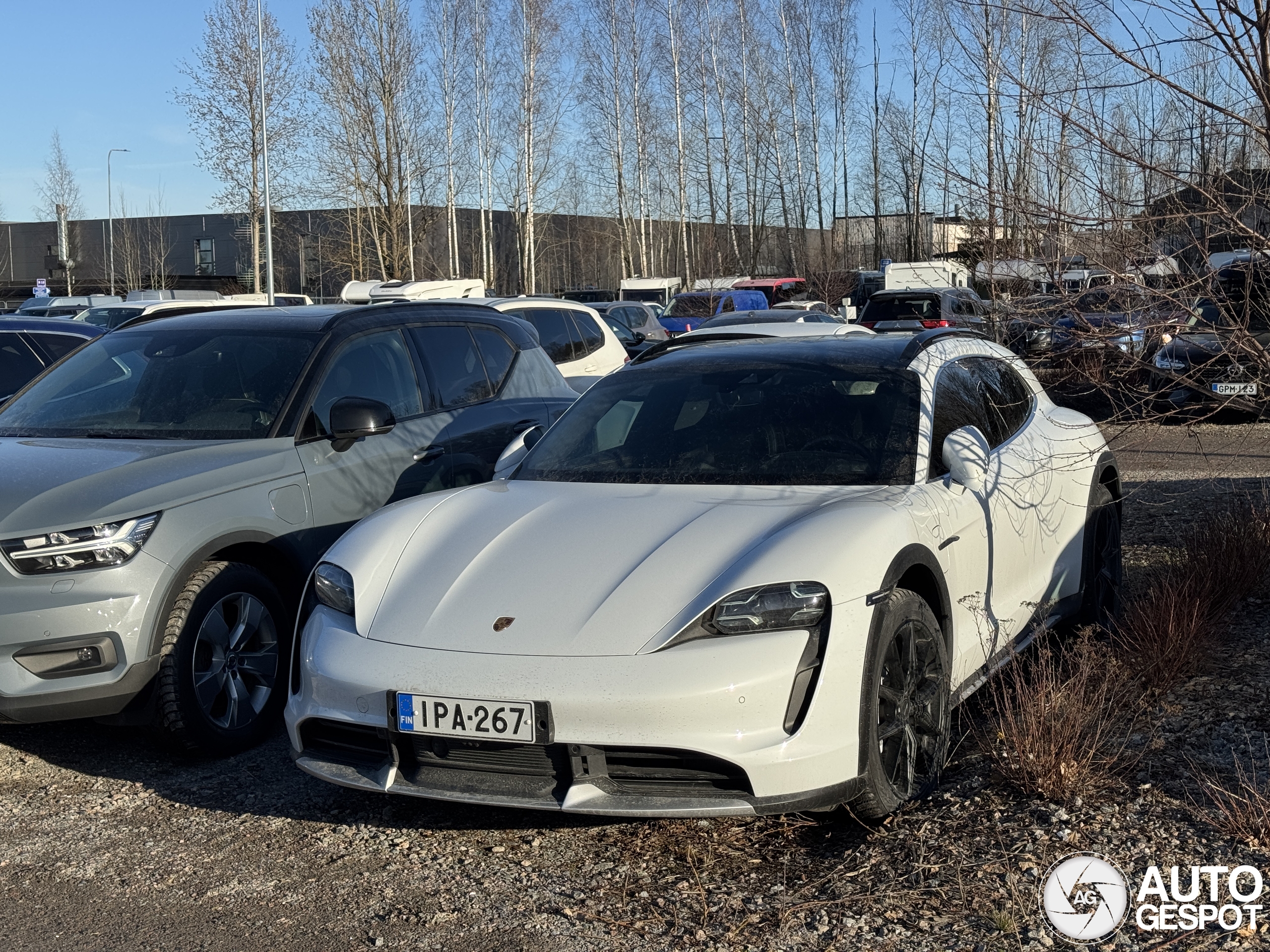 Porsche Taycan Turbo Cross Turismo