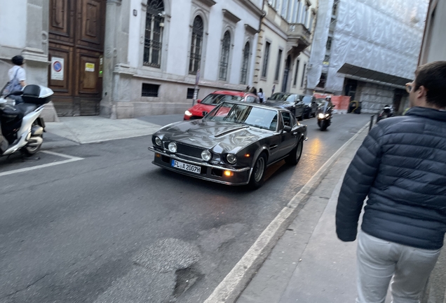 Aston Martin V8 Vantage 1977-1989