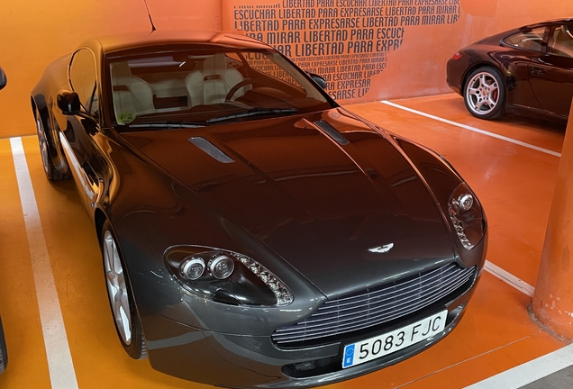Aston Martin V8 Vantage