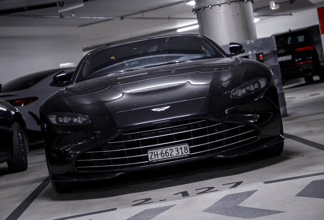 Aston Martin V8 Vantage Roadster 2020